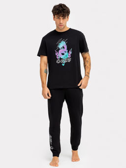 Комплект мужской (футболка, брюки) черный с принтом в виде дракона