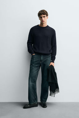 RIBBED TEXTURE SWEATER