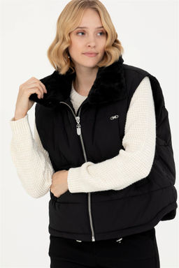 Женский черный жилет