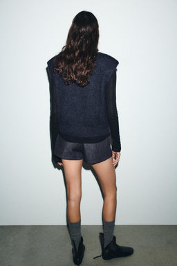 WOOL AND ALPACA WAISTCOAT WITH SHOULDER PADS - Zara фото 2