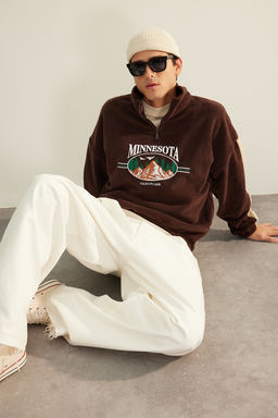 Kahverengi Unisex Oversize/Genis Kesim Dik Yaka Fermuar Anti-pilling Polar Sweatshirt TMNAW24SW00034