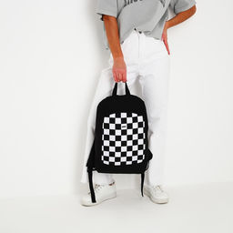 Рюкзак школьный текстильный Lucky, 46×30×10 см, вертикальный карман, чёрный