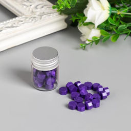 Цена за 2 шт. Сургуч в гранулах в баночке Восьмигранник лиловый 9 гр 4,5х3х3 см - Арт узор фото 3