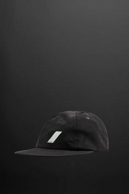 EMBROIDERED TECHNICAL CAP