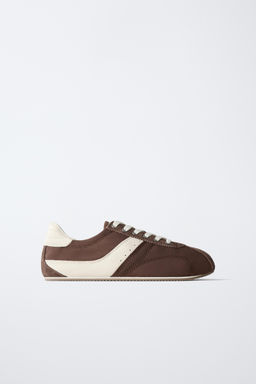 ZAPATILLA DEPORTIVA COMBINADA / Marr?n