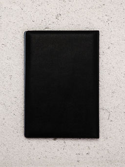 Подарочный набор Настоящий мужчина, гель для душа, обложка для паспорта, брелок, Чистое счастье