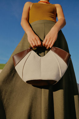 BOLSO MINI SHOPPER CANVAS / Beige claro