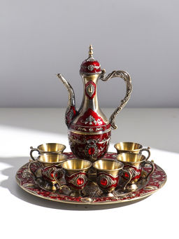 Набор посуды сувенирной: чайный кувшин, 6 бокалов, поднос Стамбул. Розы и узоры, красный с золотом
