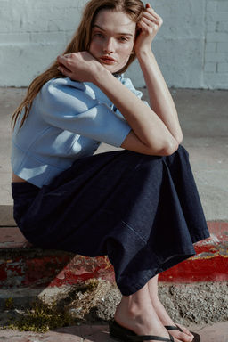 CHAQUETA PUNTO MANGA ABULLONADA / Azul pastel - Zara фото 7