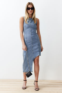 Ac?k Mavi Y?rtmacl? Asimetrik Midi Denim Elbise TWOSS24EL00645 - Trendyolmilla фото 3