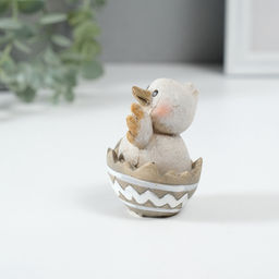 Фигурка полистоун Цыплёнок в скорлупке, 5?4.5?6.5 см