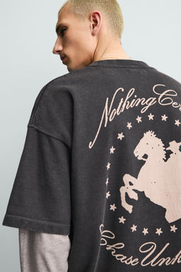 SUDADERA LAVADA GR?FICO CABALLOS / Gris antracita