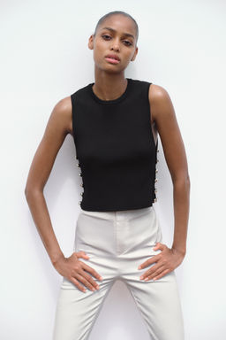 RIB KNIT TOP