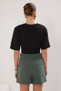 Yesil Nervur Detayl? Dokuma Sort TWOSS23SR00079