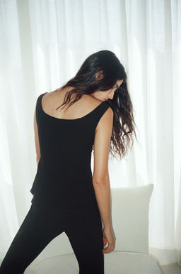 CREPE FLARE TROUSERS