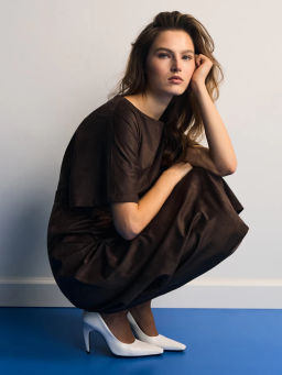 Платье миди с поясом / Zarina