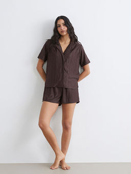 G?mlek Yaka Desenli Kad?n ?ortlu Pijama Tak?m?