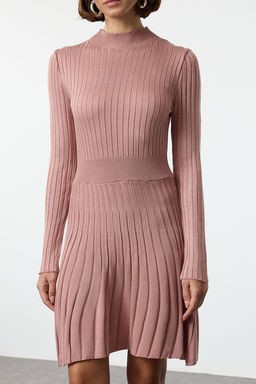 Gul Kurusu Mini Triko F?rf?rl? Dik Yaka Elbise TWOAW25EL00047