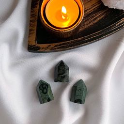 Кристалл из зеленой Яшмы - Радуга самоцветов фото 2