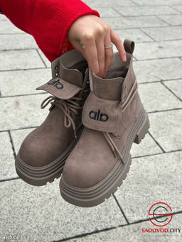 Ботинки женские для зимнего сезона