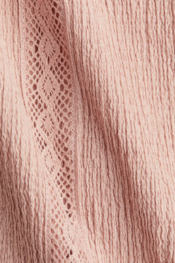 Blusa efecto arrugado con inserciones de encaje - H&m фото 5