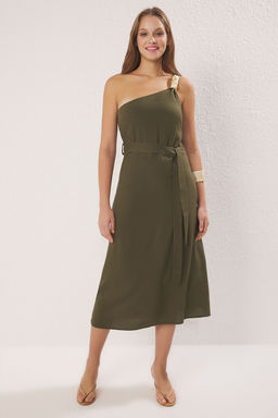 Trendyolmilla Haki Duz Aksesuar Detayl? Kusakl? Midi Dokuma Elbise TWOSS25EL00714