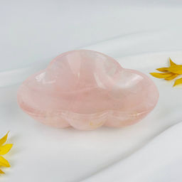 Чаша из мадагаскарского Розового кварца