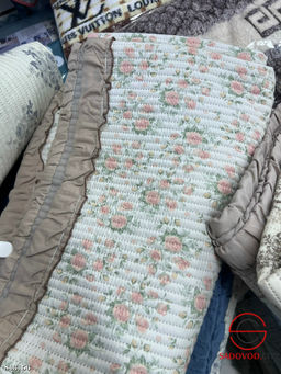 Покрывало на кровать с принтом