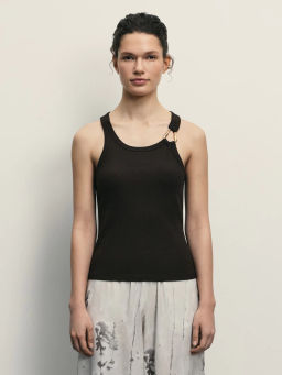 Топ с декоративным элементом / Zarina  фото 11