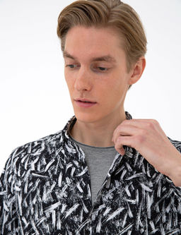 Черная рубашка узкого кроя с длинным рукавом - Cacharel фото 3