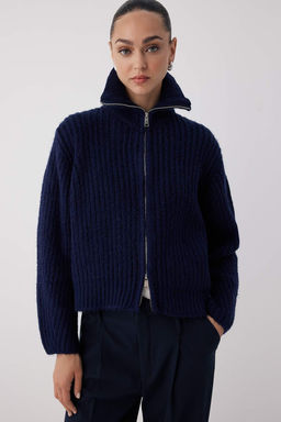 Wardrobe Essentials Lacivert Fermuarl? Yumusak Dokulu Genis Kal?p Triko H?rka|TWOAW26HI00049