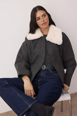 Antrasit Oversize Suni Kurk Yakal? K?sa Oversize Kase Kaban TWOAW26KB00073