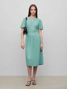 ЕМКА / Платье приталенного кроя