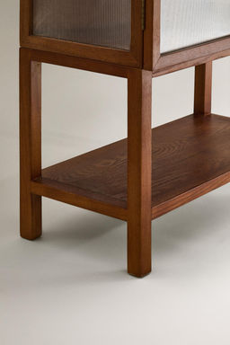 ASH WOOD SIDEBOARD WITH GLASS DOORS - Zara фото 5