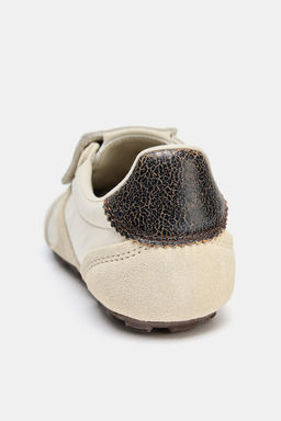 TRAINERS WITH TONGUE DETAIL - Zara фото 4