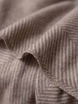 Флисовый плед 130x160 см с принтом PF130, двусторонний: Для дома, дивана, пикника, машины, путешествий - Bio-Line