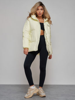 Зимняя женская куртка модная с капюшоном светло-желтого цвета 52308SJ - HULDLUCK фото 18