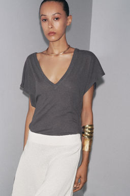 COTTON - LINEN BLEND T-SHIRT