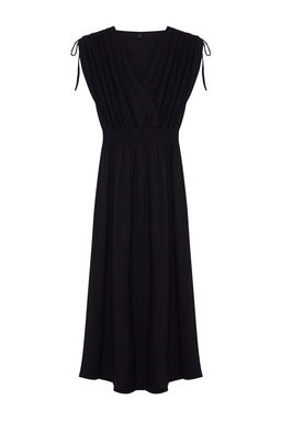 TRENDYOLMILLA Siyah Duz S?f?r Kol Kruvaze Skater/Belden Ac?lan Buzgulu Esnek Midi Elbise Orme TWOSS24EL01063  фото 13