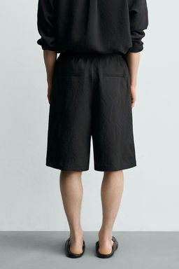 BERMUDA FLUIDA JACQUARD RAYAS / Negro - Zara фото 3