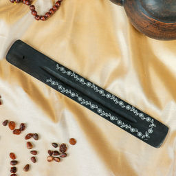 Цена за 3 шт. Подставка под благовония «Белая роспись цветами», 0.5×3.5×26 см, дерево