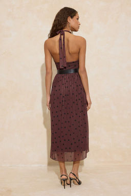 Kahverengi Puantiyeli Belden Ac?lan Boyundan Baglamal? Pliseli Maxi Tul Orme Elbise TWOSS26EL00031 - Trendyolmilla фото 6