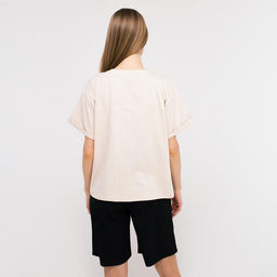 Футболка женская MINAKU REGULAR FIT, бежевая, размер 48