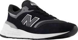 Кроссовки взрослые