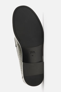 CROCODILE EMBOSSED LOAFER - Zara фото 6
