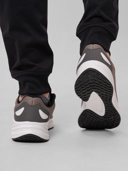 Кроссовки мужские