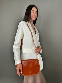 Сумочка женская из телячьей кожи