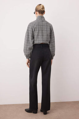 TRENDYOLMILLA Mavi Pacas? Kesikli Soluk Efekt Vintage Yuksek Bel Straight Jeans TWOAW25JE00378 фото 8