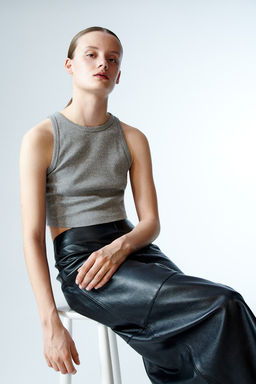 Camiseta cropped sin mangas - H&m фото 2