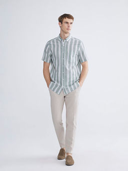 Regular Fit K?sa Kollu ?izgili Erkek G?mlek